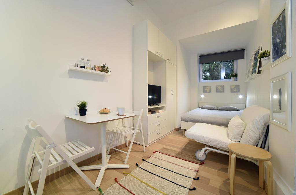 Center Apartment *