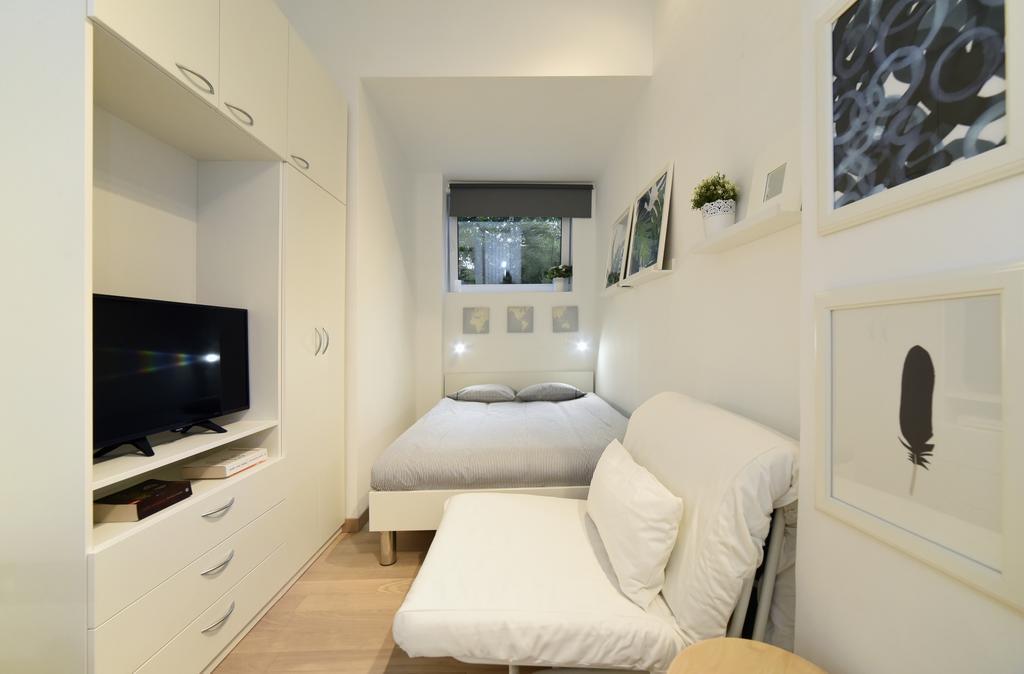 Apartment Center