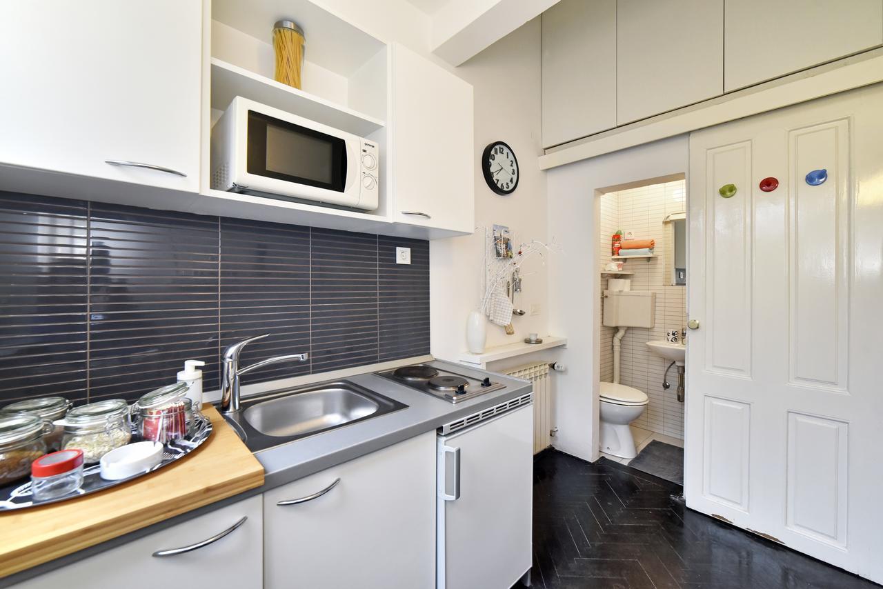 Apartment Center